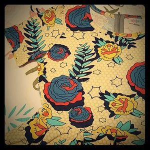 Lularoe Amelia dress Large Floral